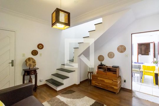 Sala 2 de casa à venda com 3 quartos, 122m² em Gopouva, Guarulhos