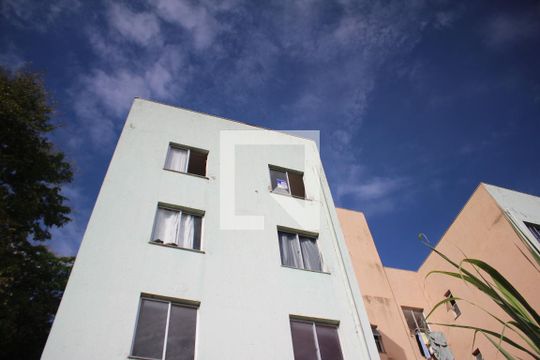 Plaquinha  de apartamento à venda com 3 quartos, 56m² em Beatriz, Contagem