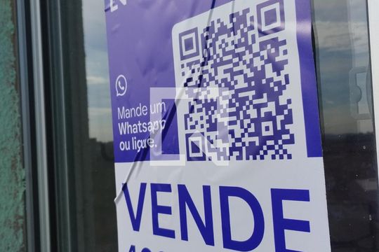Plaquinha de apartamento à venda com 3 quartos, 56m² em Beatriz, Contagem