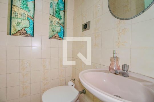 Lavabo de casa à venda com 5 quartos, 268m² em Parque Santa Fé, Porto Alegre