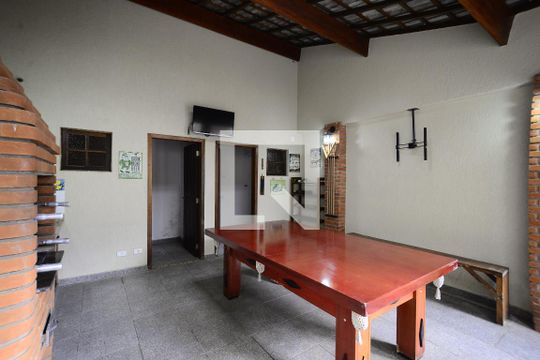 Área comum de casa para alugar com 1 quarto, 100m² em Bosque da Saúde, São Paulo