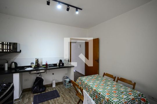 Sala/Cozinha de casa para alugar com 1 quarto, 100m² em Bosque da Saúde, São Paulo