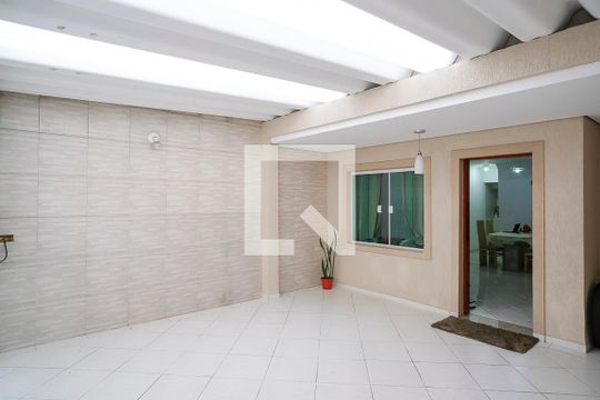 Garagem de casa à venda com 4 quartos, 130m² em Santa Maria, São Caetano do Sul