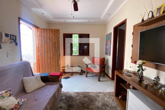 Sala de casa à venda com 3 quartos, 156m² em Todos Os Santos, Rio de Janeiro