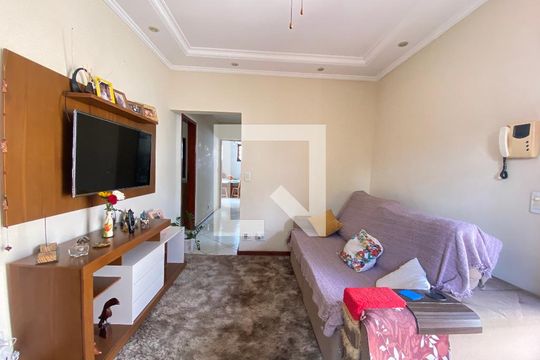 Sala de casa à venda com 3 quartos, 156m² em Todos Os Santos, Rio de Janeiro