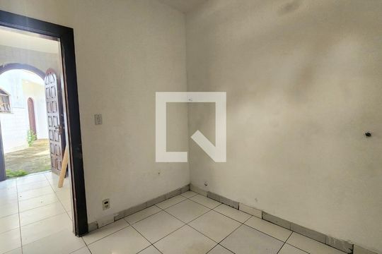 Quarto de Serviço de casa para alugar com 7 quartos, 800m² em Itaigara, Salvador