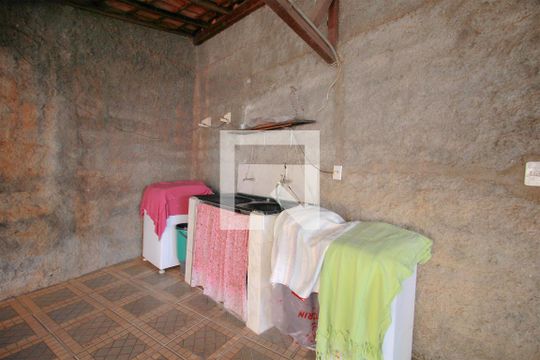 Casa 1 - Área de Serviço de casa à venda com 6 quartos, 448m² em Vila Ermelinda, Belo Horizonte