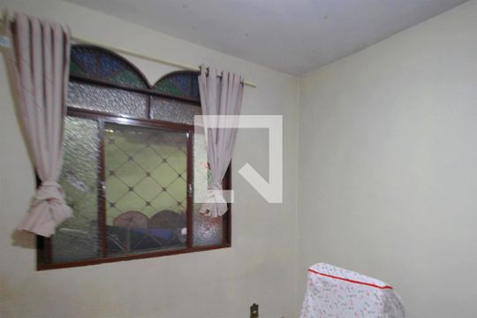 Casa 2 - Quarto de Serviço de casa à venda com 6 quartos, 448m² em Vila Ermelinda, Belo Horizonte