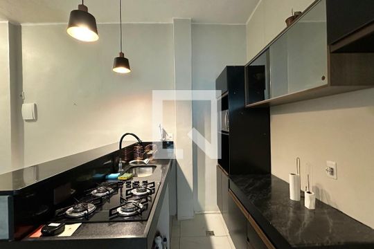 Sala de apartamento à venda com 1 quarto, 35m² em Leme, Rio de Janeiro