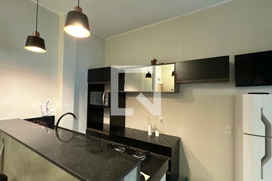 Sala de apartamento à venda com 1 quarto, 35m² em Leme, Rio de Janeiro