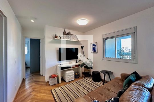 Sala de apartamento à venda com 2 quartos, 83m² em Santo Amaro, São Paulo