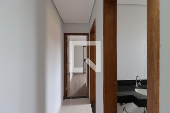 Corredor de apartamento à venda com 2 quartos, 94m² em Santa Maria, Santo André