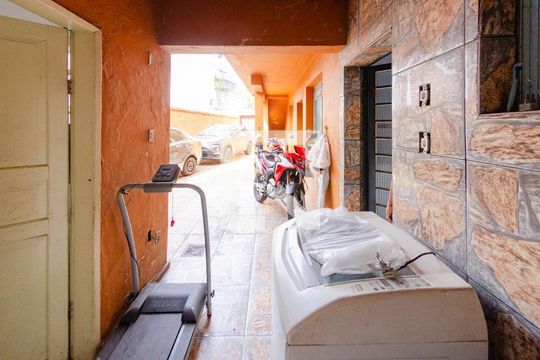 Área de Serviço 2 de casa à venda com 4 quartos, 214m² em Salgado Filho, Belo Horizonte