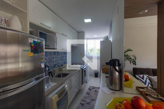 Cozinha e Área de Serviço de apartamento à venda com 2 quartos, 53m² em Vila Rosa, Novo Hamburgo