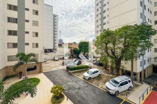 Vista dos Quartos 1 e 2 de apartamento para alugar com 3 quartos, 73m² em Vila Monumento, São Paulo