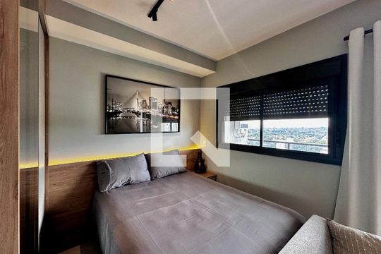 Studio de kitnet/studio para alugar com 1 quarto, 29m² em Jardim das Acacias, São Paulo