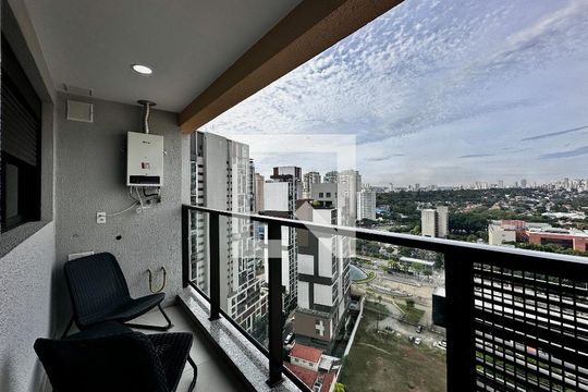 Sacada de kitnet/studio para alugar com 1 quarto, 29m² em Jardim das Acacias, São Paulo