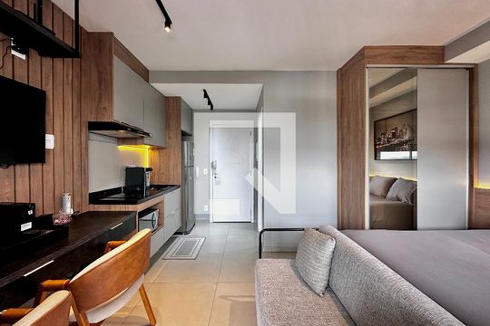 Studio de kitnet/studio para alugar com 1 quarto, 29m² em Jardim das Acacias, São Paulo