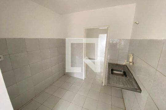Cozinha de apartamento para alugar com 1 quarto, 53m² em Engenho de Dentro, Rio de Janeiro