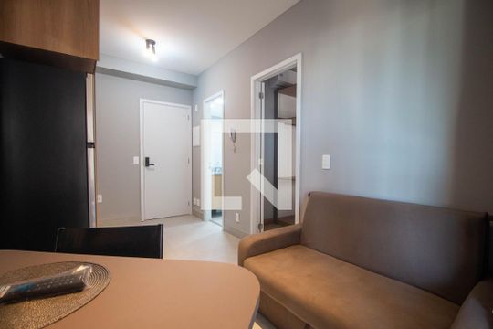 Sala de apartamento à venda com 2 quartos, 41m² em Santo Amaro, São Paulo