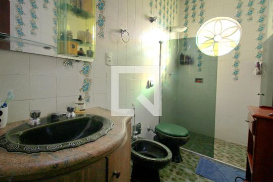 Banheiro da Suíte de casa à venda com 3 quartos, 273m² em Renascença, Belo Horizonte