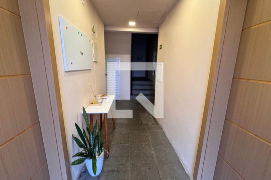 Corredor de apartamento à venda com 2 quartos, 48m² em Feitoria, São Leopoldo