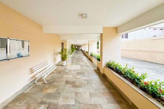 Hall de entrada de apartamento à venda com 1 quarto, 45m² em Cambuci, São Paulo