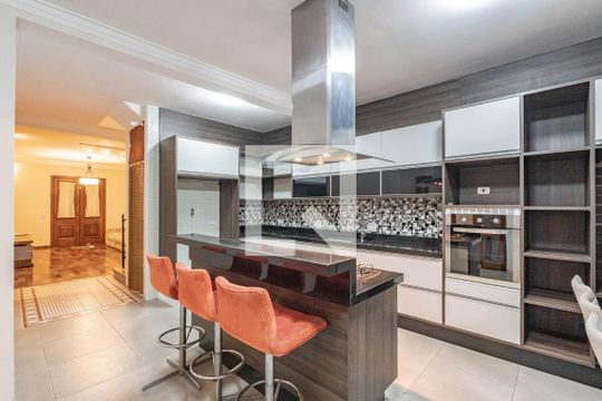 Cozinha de casa à venda com 3 quartos, 225m² em Vila Moinho Velho, São Paulo