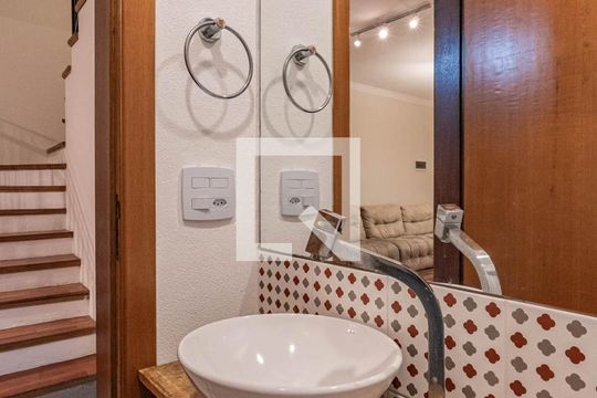 Lavabo de casa à venda com 3 quartos, 225m² em Vila Moinho Velho, São Paulo