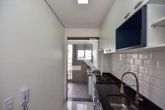 Sala/Cozinha de apartamento à venda com 2 quartos, 48m² em Jardim Umarizal, São Paulo