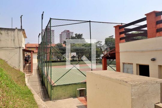 Quadra Esportiva de apartamento à venda com 2 quartos, 60m² em Jardim Santo André, Santo André