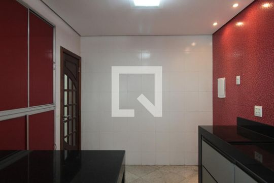 Cozinha de casa à venda com 4 quartos, 640m² em Trevo, Belo Horizonte