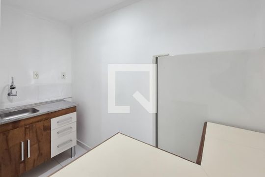 Cozinha - Armários de apartamento para alugar com 1 quarto, 40m² em Jardim Chácara Inglesa, São Bernardo do Campo