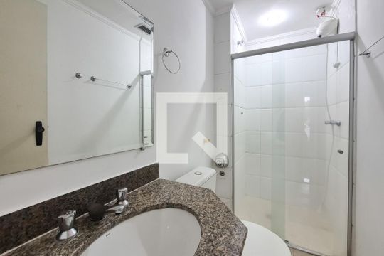 Banheiro da Suíte de apartamento para alugar com 1 quarto, 40m² em Jardim Chácara Inglesa, São Bernardo do Campo