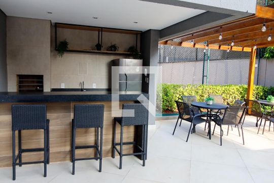 Área comum - Churrasqueira de apartamento à venda com 2 quartos, 62m² em Vila Osasco, Osasco