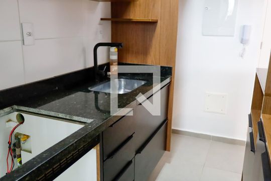 Cozinha de apartamento à venda com 2 quartos, 62m² em Vila Osasco, Osasco