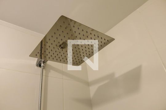 Banheiro da Suíte 1 de apartamento à venda com 2 quartos, 62m² em Vila Osasco, Osasco