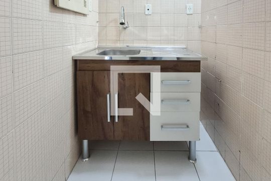 Cozinha - Armários de apartamento para alugar com 1 quarto, 39m² em Jardim Chácara Inglesa, São Bernardo do Campo