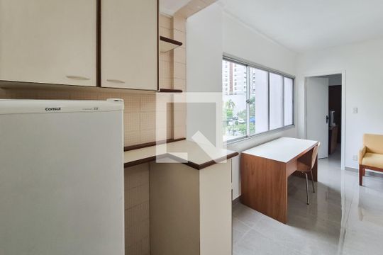 Cozinha - Armários de apartamento para alugar com 1 quarto, 39m² em Jardim Chácara Inglesa, São Bernardo do Campo
