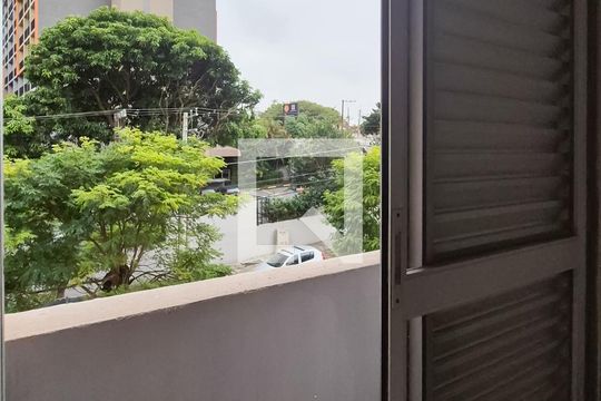 varanda da suíte de apartamento para alugar com 1 quarto, 39m² em Jardim Chácara Inglesa, São Bernardo do Campo