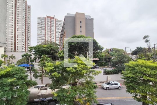 varanda da suíte - vista de apartamento para alugar com 1 quarto, 39m² em Jardim Chácara Inglesa, São Bernardo do Campo