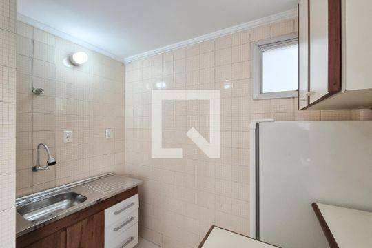 Cozinha - Armários de apartamento para alugar com 1 quarto, 39m² em Jardim Chácara Inglesa, São Bernardo do Campo