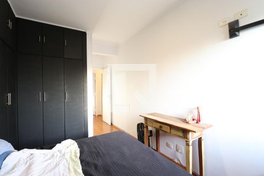 Suíte de apartamento à venda com 3 quartos, 105m² em Perdizes, São Paulo