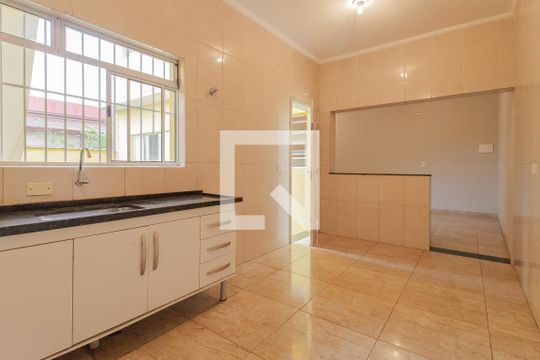 Casa para alugar com 1 quarto, 60m² em Rp9 (regiões de Planejamento), Mauá
