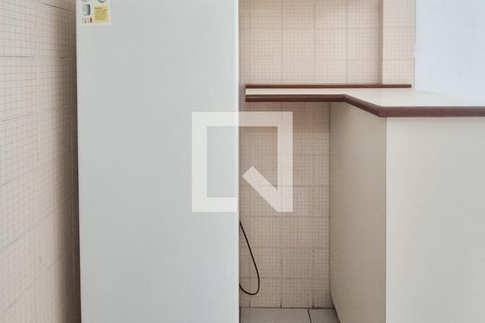 Cozinha - Armários de apartamento para alugar com 1 quarto, 38m² em Jardim Chácara Inglesa, São Bernardo do Campo