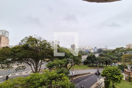 Varanda da suíte de apartamento para alugar com 1 quarto, 40m² em Jardim Chácara Inglesa, São Bernardo do Campo