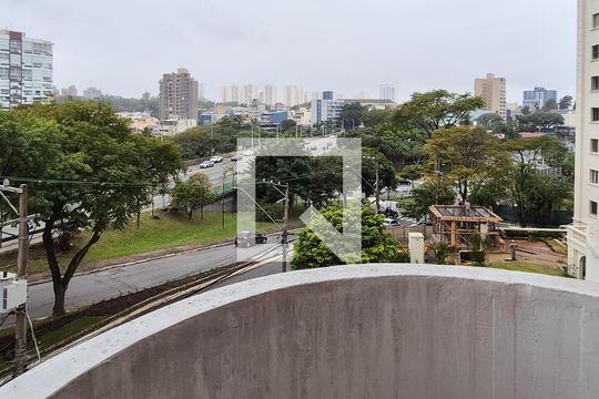 Varanda da suíte de apartamento para alugar com 1 quarto, 40m² em Jardim Chácara Inglesa, São Bernardo do Campo