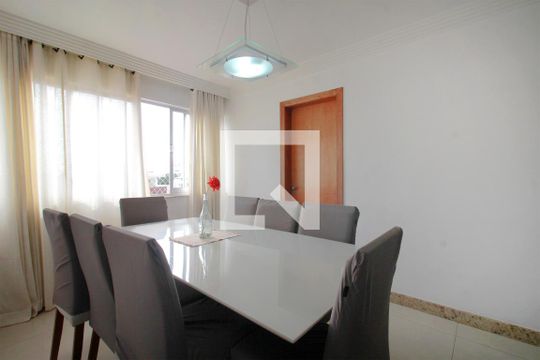 Sala de apartamento à venda com 3 quartos, 79m² em Sagrada Família, Belo Horizonte