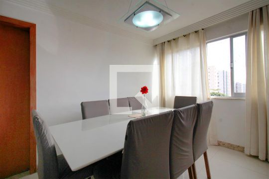 Sala de apartamento à venda com 3 quartos, 79m² em Sagrada Família, Belo Horizonte