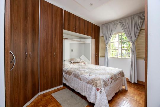 Suíte de casa à venda com 3 quartos, 150m² em Cidade Monções, São Paulo